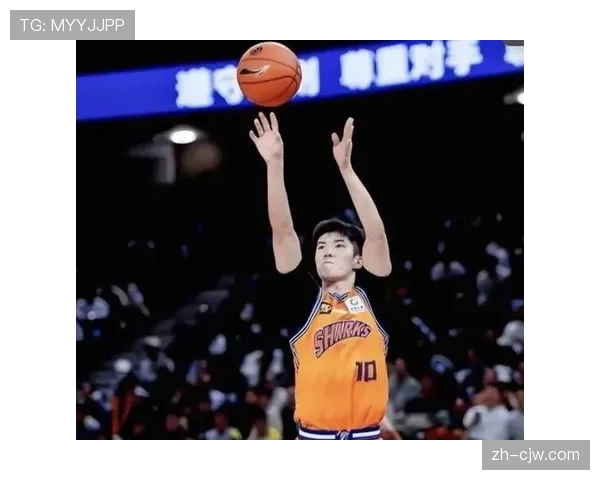 偰李永炜腰伤恢复良好 上海年轻后卫有望复出